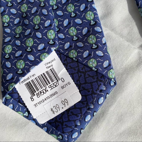 Vineyard Vines Boys Football Fan Silk Tie - Picture 6 of 7